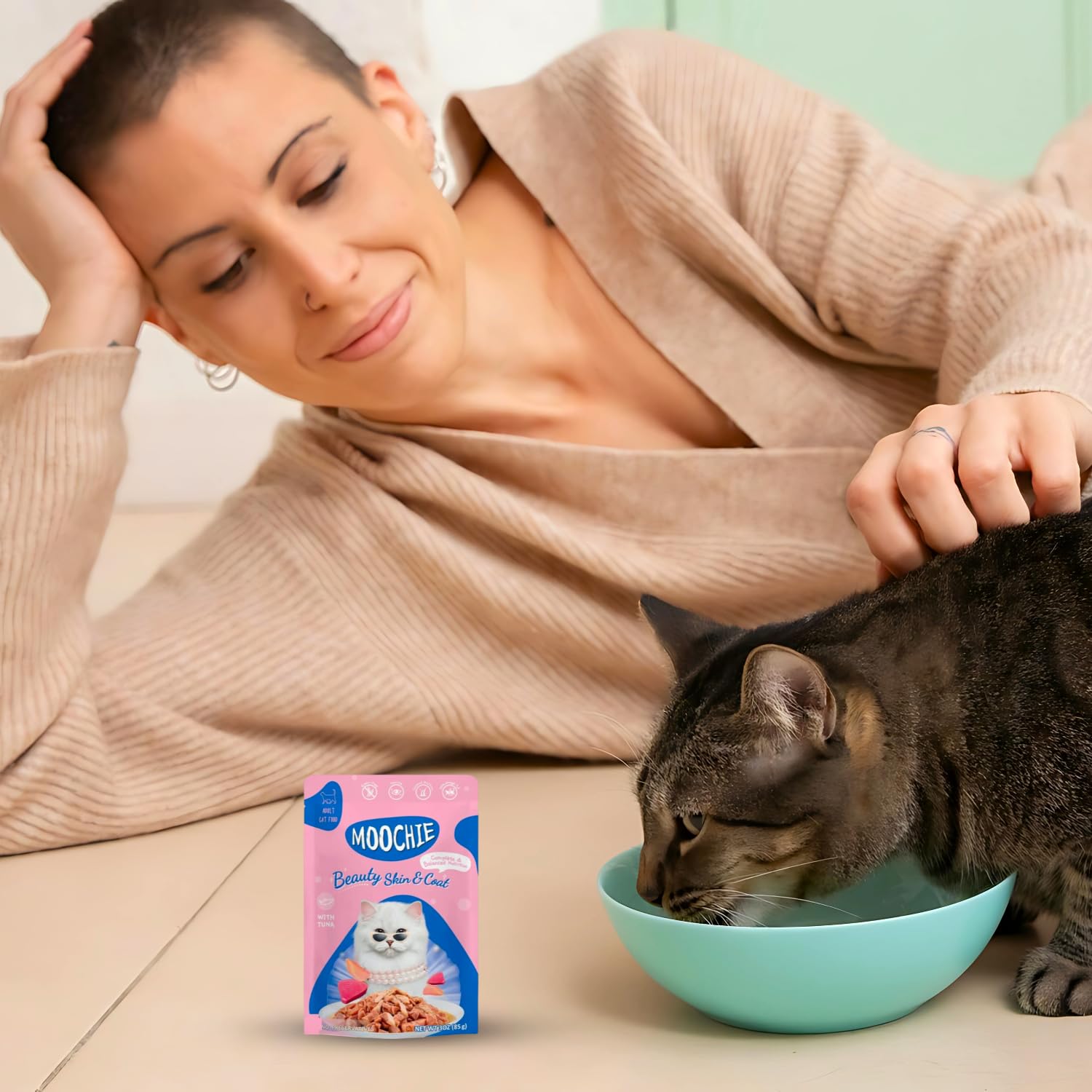 Moochie Skin & Coat Cat Gravy Tuna 85g